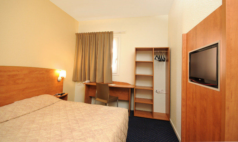Ibis Budget Bourgoin Jallieu Centre Dış mekan fotoğraf