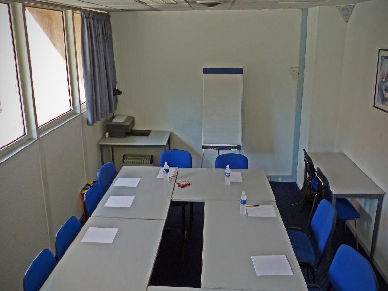 Ibis Budget Bourgoin Jallieu Centre Dış mekan fotoğraf