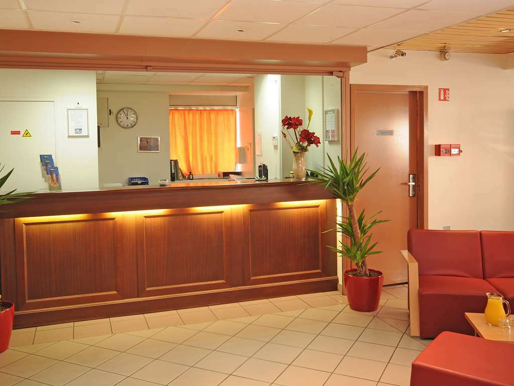 Ibis Budget Bourgoin Jallieu Centre Dış mekan fotoğraf